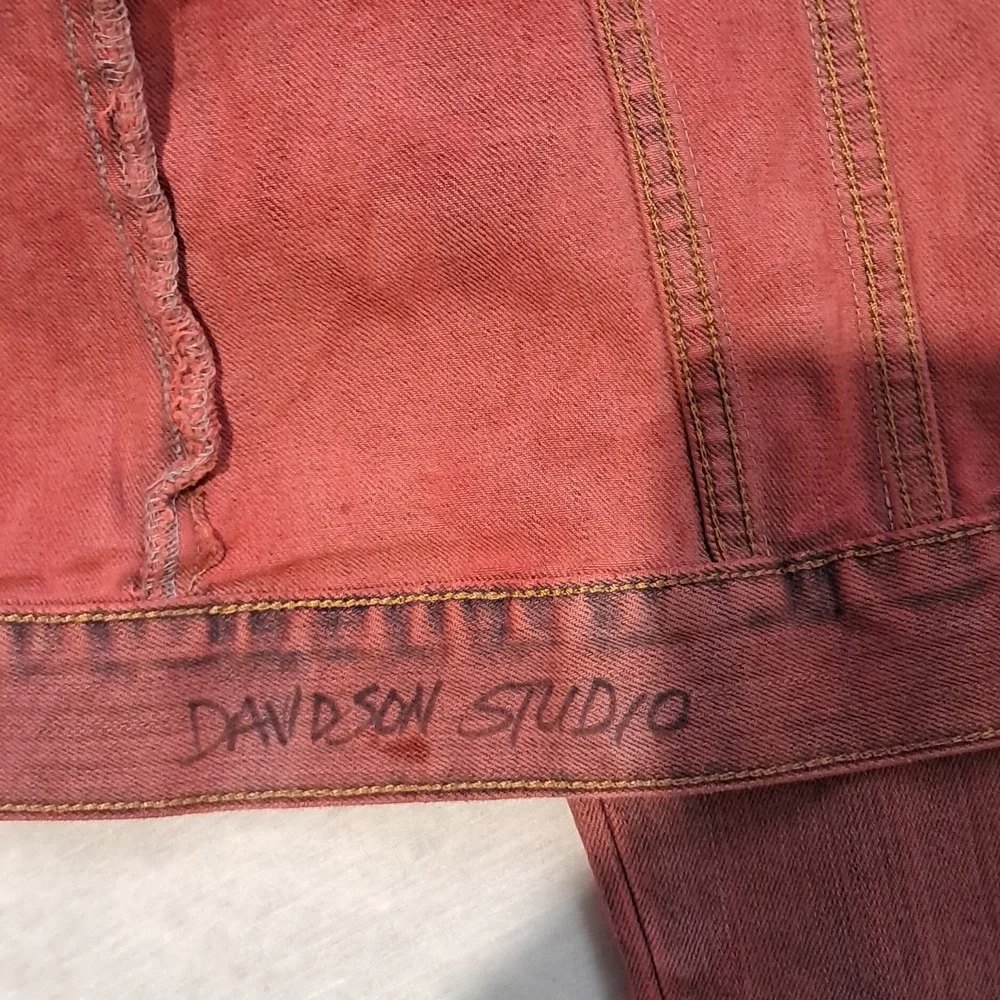 GAP Womans Jean Jacket.‎ Size Small. Pink with Blue.